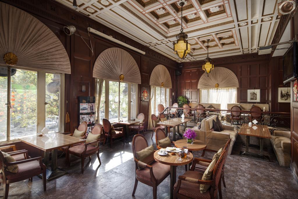 Jin Jiang Pacific Hotel Шанхай Екстер'єр фото