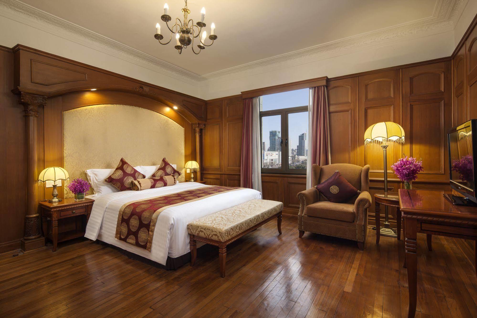 Jin Jiang Pacific Hotel Шанхай Екстер'єр фото